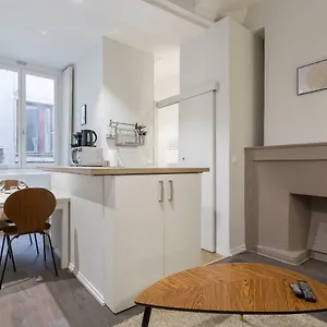 Apartamento Jusqua 6 Personnes Au Coeur Du Vieux, Lyon